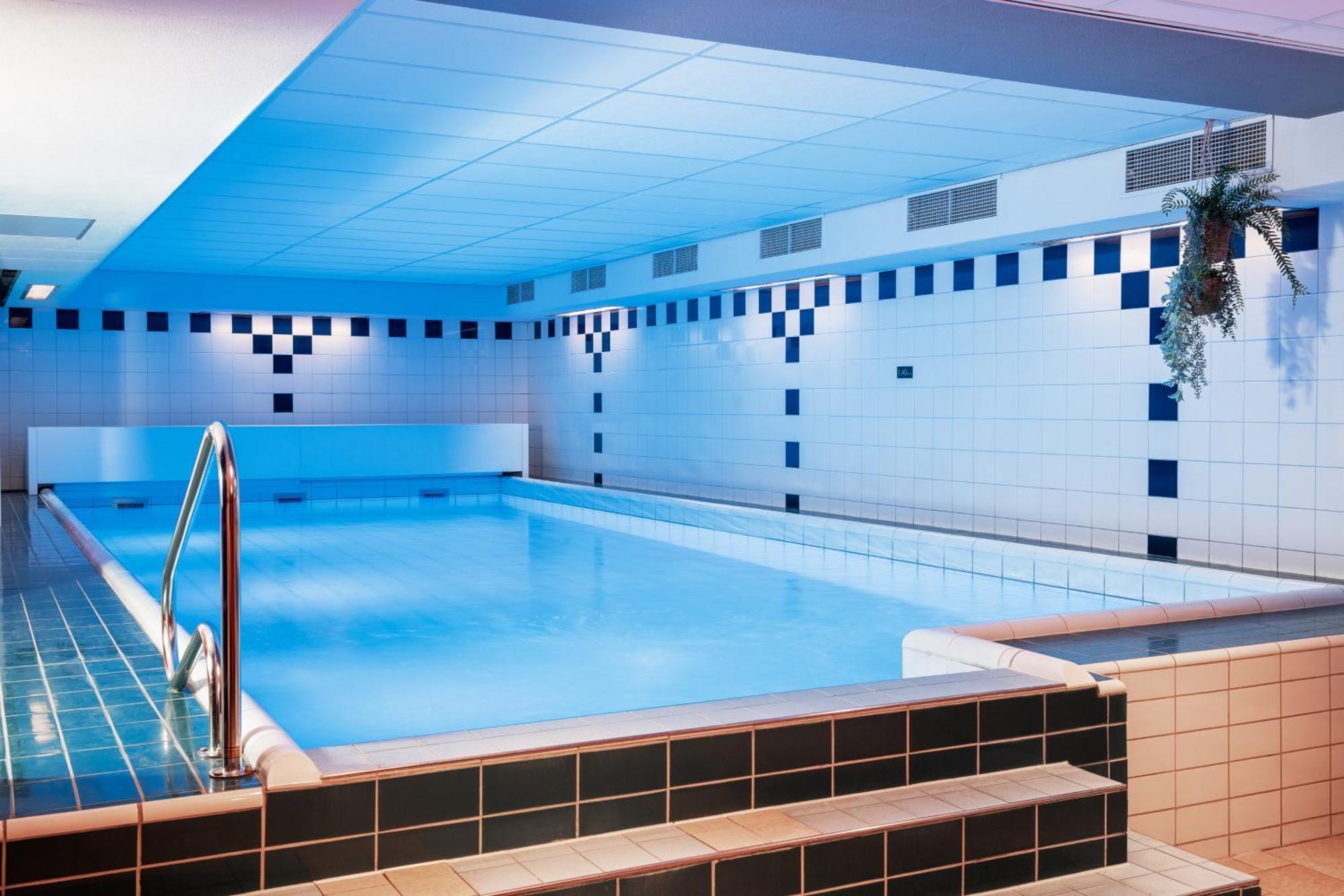 Mercure Hotel Tilburg Centrum Bagian luar foto